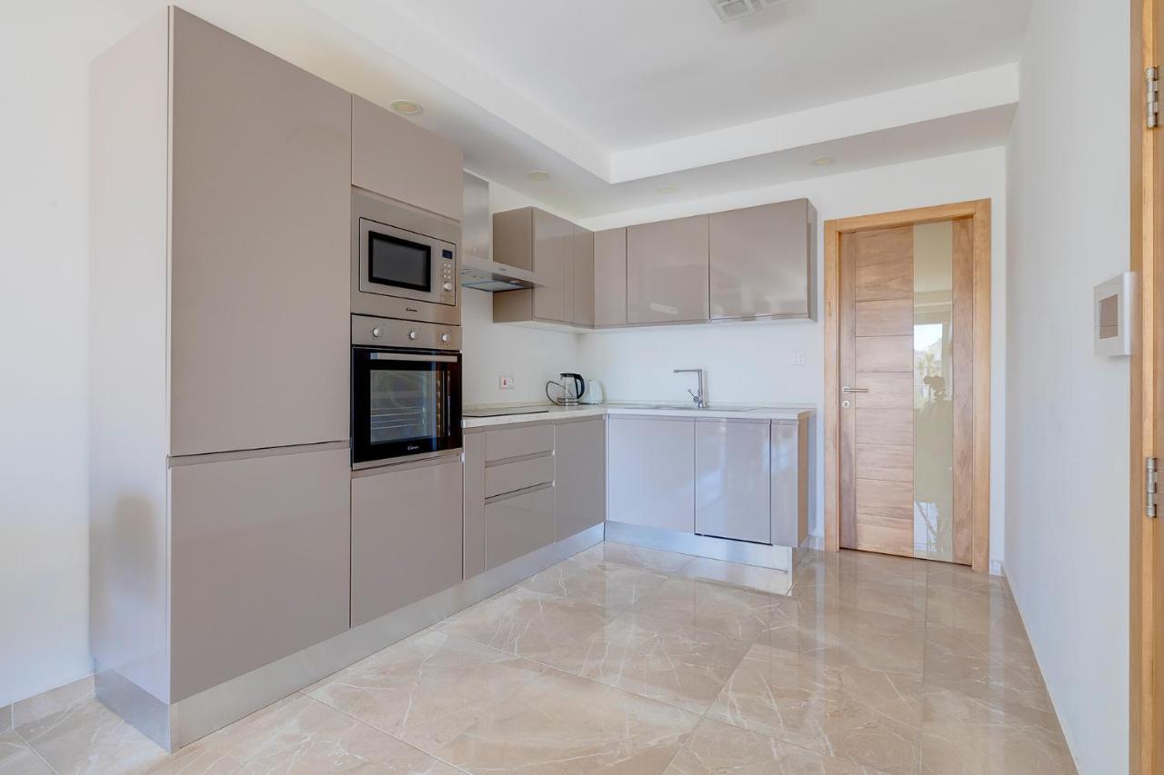 Modern 1Br Apartment In Central St Julian'S San Julián Exterior foto